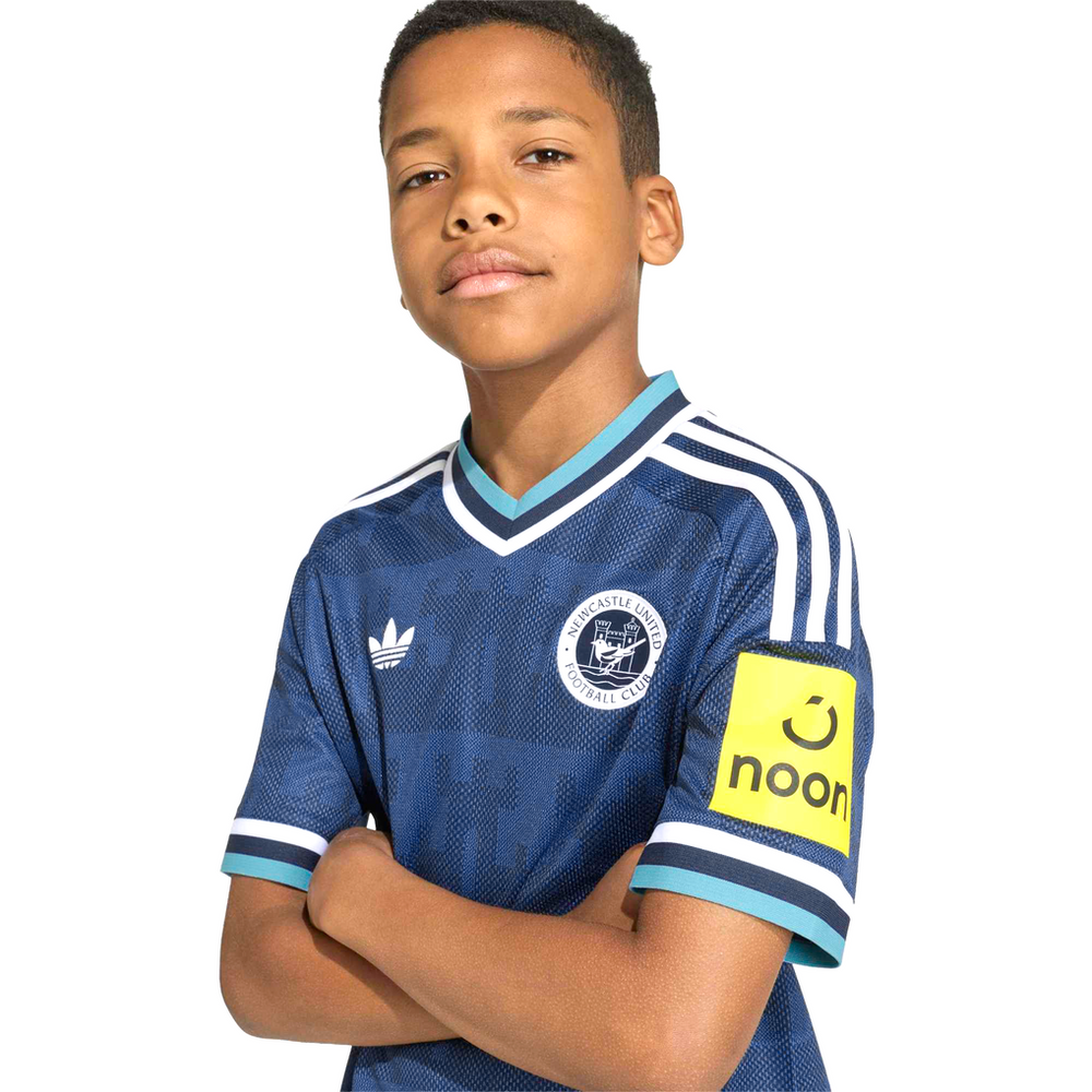adidas Newcastle United Youth 2026/27 Replica Jersey